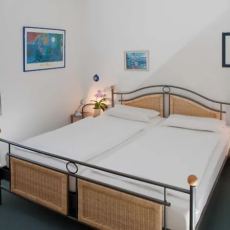 Отель Stoertebeker 14 *